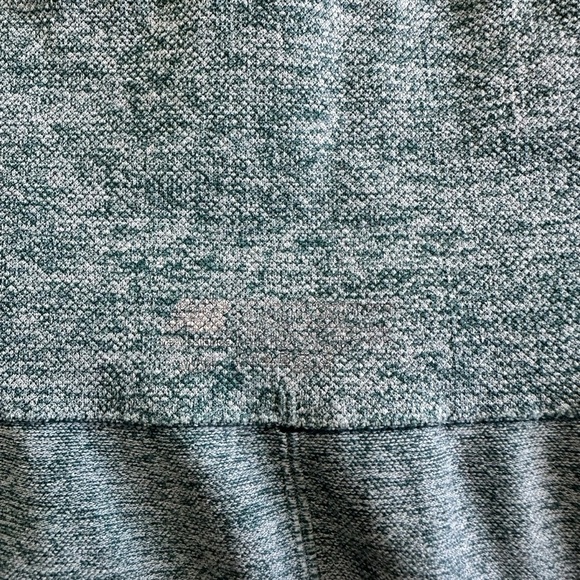 New Balance Green Biker Shorts Size Medium - Picture 9 of 9